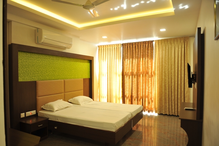Famous Residency